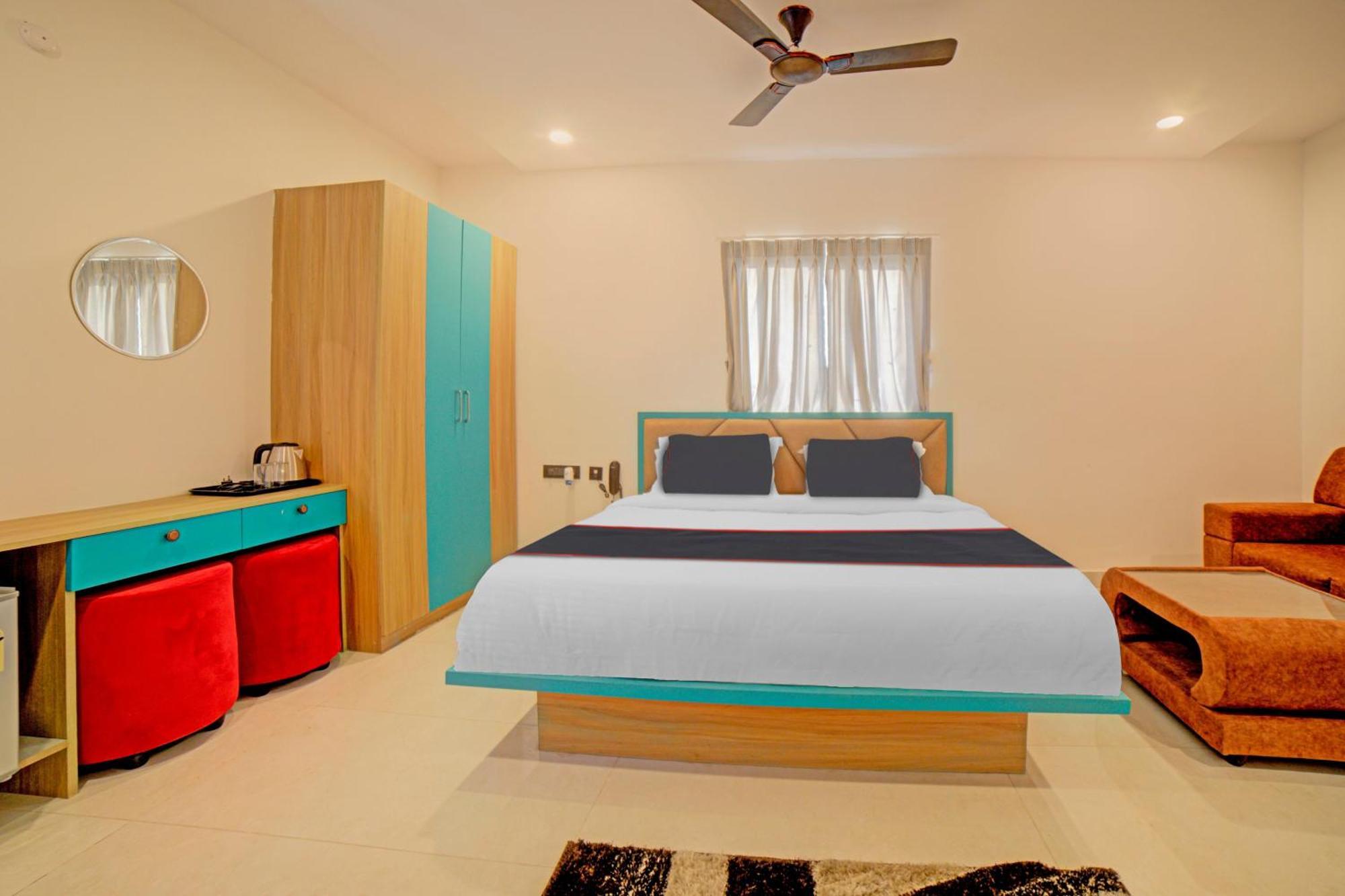 Collection O Lakeview Castle Warangal Exterior foto