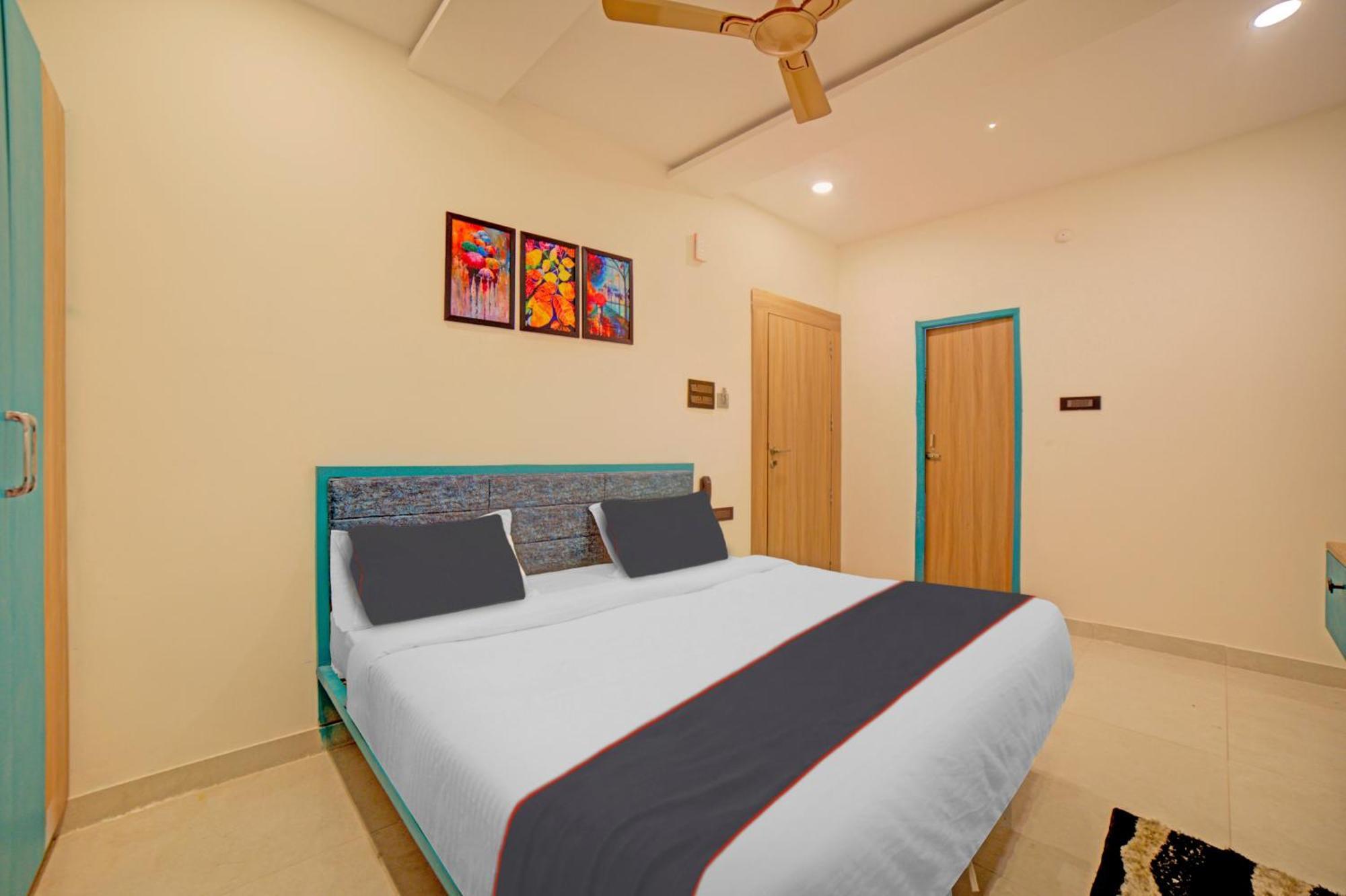 Collection O Lakeview Castle Warangal Exterior foto